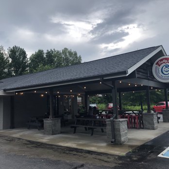 Golly G's - Coffee & Tea Near Me - Pleasant View, Tennessee