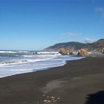 Howard Creek Ranch - The beautiful beach... every time we came we had it all to ourselves, not another soul around! - Bed & Breakfast Near Me - Westport, California