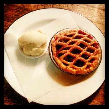 Le Bon Ton - American Near Me - Collingwood, VIC