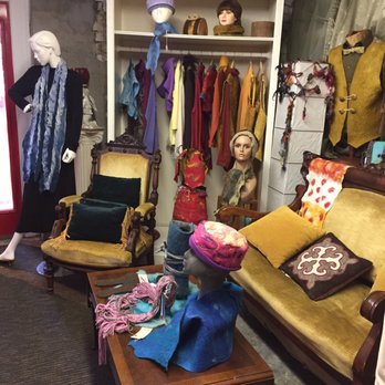 Artful Gifts - Gift Shops Near Me - Staunton, Virginia