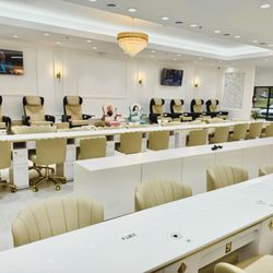 Vincenzo Nail Bar