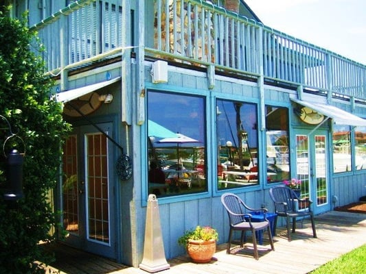 Kingfish Grill.....Only Fresh Fish! by null