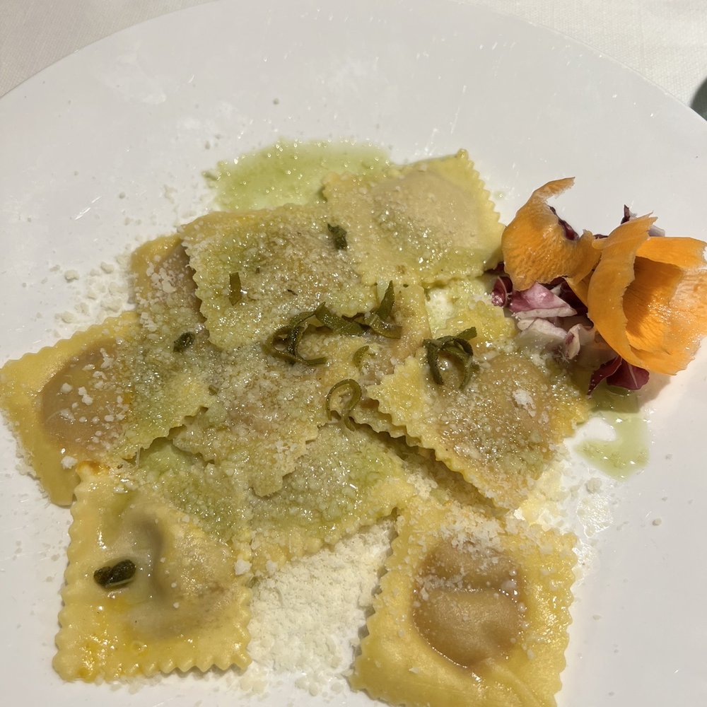 Ristorante Piccadilly - Restaurants Near Me - Pinzolo, Tennessee