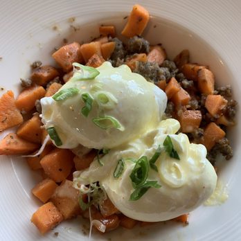 Palette Bistro - See et Potato & Sausage Hash - Mediterranean Near Me - Petoskey, Michigan