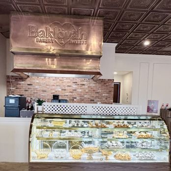 Baklovah Bakery - Desserts Near Me - San Antonio, Texas