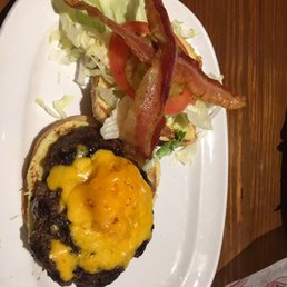 Hickory Bacon Cheeseburgers