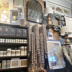 Kirkland's - Decor