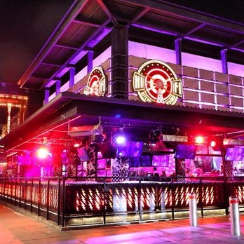 HiFi Kitchen Cocktails - Building front - American Near Me - Scottsdale, Arizona