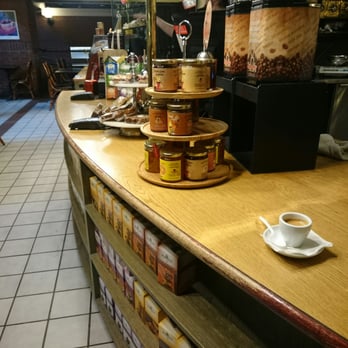 Brulerie Rousseau Cafe - a coffee shop counter - Food Near Me - Quebec City, Quebec Brulerie Rousseau Cafe - a coffee shop counter - Food Near Me - Quebec City, Quebec