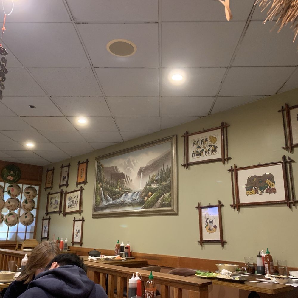 Truong Thanh Restaurant - Interior - Vietnamese Near Me - Milpitas, California