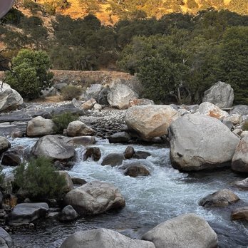 Gateway Restaurant & Lodge - Kaweah river - New American Near Me - Three Rivers, California Gateway Restaurant & Lodge - Kaweah river - New American Near Me - Three Rivers, California