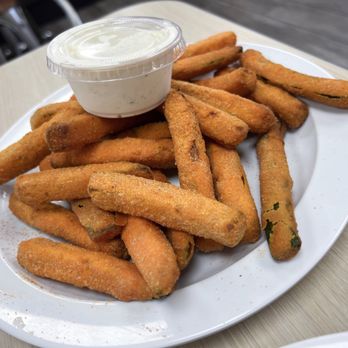 R Burgers - Zucchini Sticks - Burgers Near Me - Las Vegas, Nevada R Burgers - Zucchini Sticks - Burgers Near Me - Las Vegas, Nevada