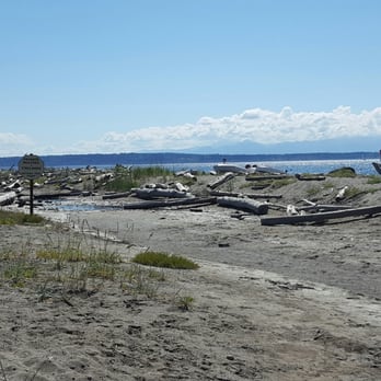 Dave Mackie County Park - The end of the beach - Parks Near Me - Clinton, Washington Dave Mackie County Park - The end of the beach - Parks Near Me - Clinton, Washington