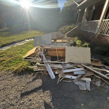 A to Z Clean Out Solutions - Junk Removal & Hauling Near Me - Durham, North Carolina A to Z Clean Out Solutions - Junk Removal & Hauling Near Me - Durham, North Carolina
