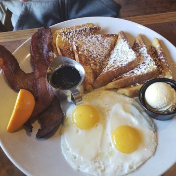 Finn's Fish House - Traditional toast with eggs and bacon - Seafood Near Me - Seaside, Oregon Finn's Fish House - Traditional toast with eggs and bacon - Seafood Near Me - Seaside, Oregon