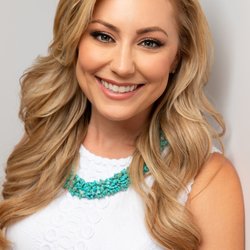 Misty Aragon- Realty One of New Mexico.