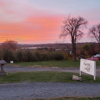 Pennings Farm Cidery - Cideries Near Me - Warwick, New York Pennings Farm Cidery - Cideries Near Me - Warwick, New York