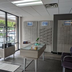 Di Napoli Opticians
