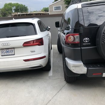 SpringHill Suites by Marriott Kansas City Plaza - Not enough space with parking spots to allow you entrance to your car. - Hotels Near Me - Kansas City, Missouri