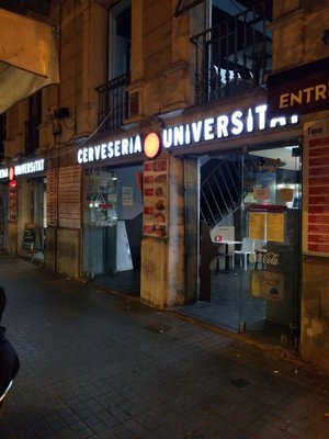 Cerveseria Universitat by null
