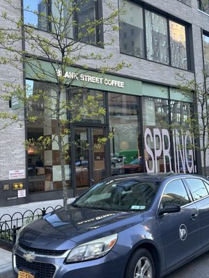 Blank Street by null