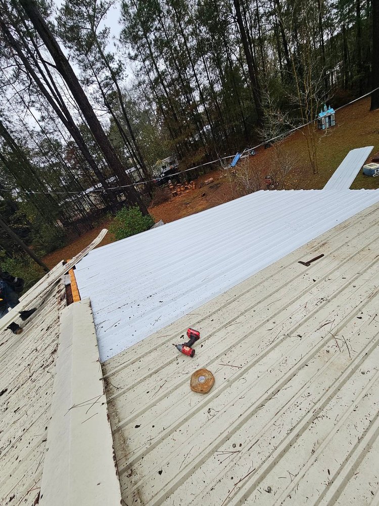 Slide of Castillo Roofing