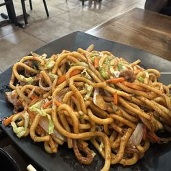 Dumpling U - D2. Shanghai Fried Noodles