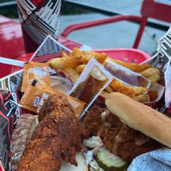 Chikin Drip - Chicken slider w/ extra tender