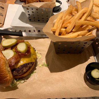 Chili's - Just bacon burger - Bars Near Me - Orlando, Florida Chili's - Just bacon burger - Bars Near Me - Orlando, Florida