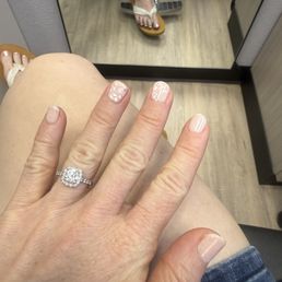 Bridal nails! Bridal nails!