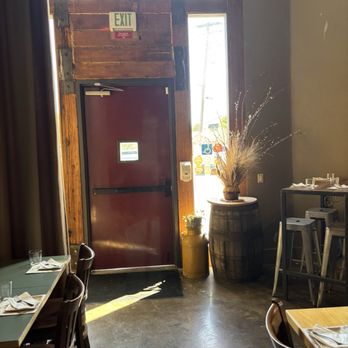 Camp 4  - Inside view - Wine Bars Near Me - Modesto, California