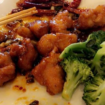 Lilli & Loo - Gluten-Free Crispy General Tso's Chicken - Chinese Near Me - New York, New York Lilli & Loo - Gluten-Free Crispy General Tso's Chicken - Chinese Near Me - New York, New York