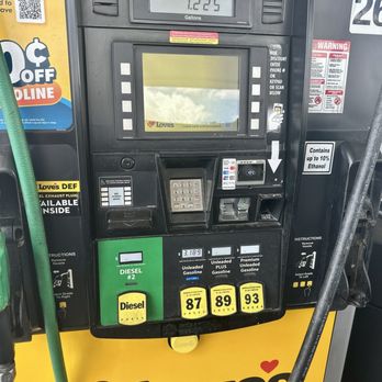 Love's Travel Stop - Pump - Gas Stations Near Me - Salisbury, North Carolina