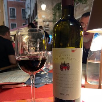 Vino Vino - Italian Near Me - Venezia, VE Vino Vino - Italian Near Me - Venezia, VE