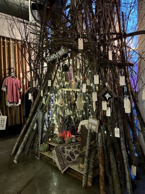 Strange Fellows Brewing by null