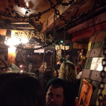 Gute Stute - Small but awesome - Dive Bars Near Me - Frankfurt, HE