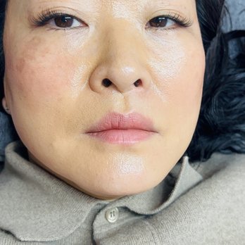 Gaze Lashes & Brows - Real mink natural cat eye shaped - Eyebrow Services Near Me - New York, New York Gaze Lashes & Brows - Real mink natural cat eye shaped - Eyebrow Services Near Me - New York, New York
