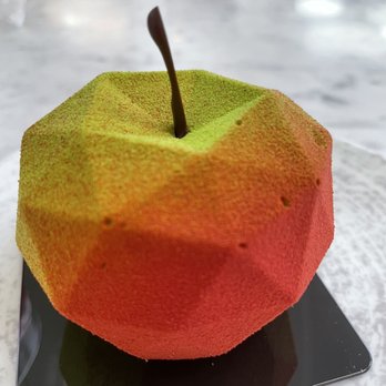 Jonquils Cafe & Bakery - Apple caramel - close up! - Cafes Near Me - Boston, Massachusetts
