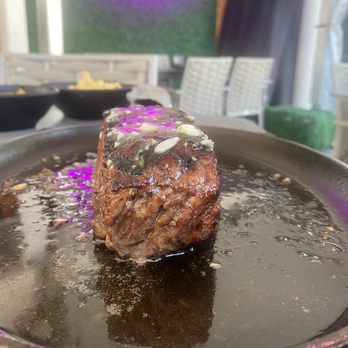 82 Degrees - 16oz steak - Seafood Near Me - St. Pete Beach, Florida 82 Degrees - 16oz steak - Seafood Near Me - St. Pete Beach, Florida
