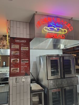 Tony Luke's by null