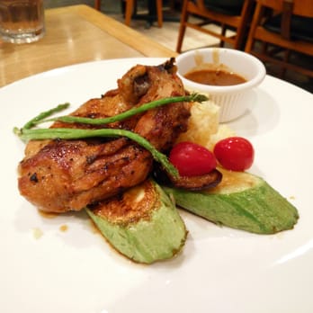 一品螞蟻 - Roasted chicken with asparagus and mashed potatoes - Diners Near Me - Hong Kong, HK