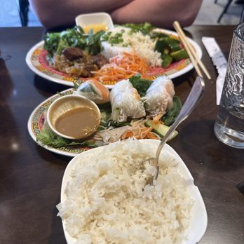 Little Mo - Shaking beef, Summer Rolls - Sandwiches Near Me - Brooklyn, New York Little Mo - Shaking beef, Summer Rolls - Sandwiches Near Me - Brooklyn, New York