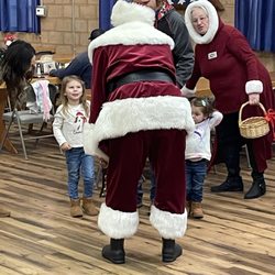 Veterans of Foreign Wars Post 1051 - Santa & Mrs. Clause stopped by for a visit this morning at VFW 1051 post in Ripon, CA - December 18, 2022.