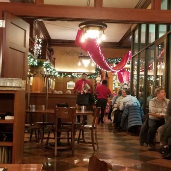 The Berghoff Restaurant - Bars Near Me - Chicago, Illinois