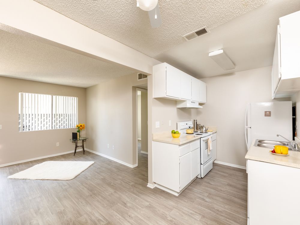 CREEKSIDE VILLAGE APARTMENTS Updated September 2024 10 Photos 495