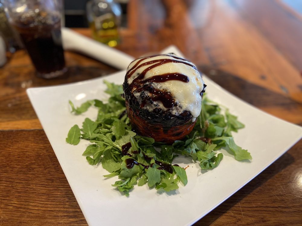 Social spots from Max and Leo's - Newton