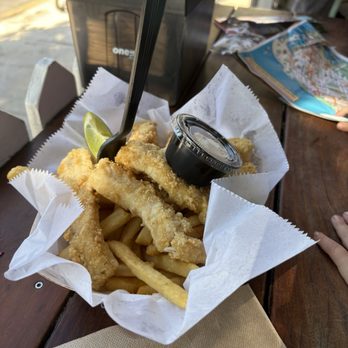 DJ's Clam Shack - Fish fingers - Seafood Near Me - Key West, Florida DJ's Clam Shack - Fish fingers - Seafood Near Me - Key West, Florida