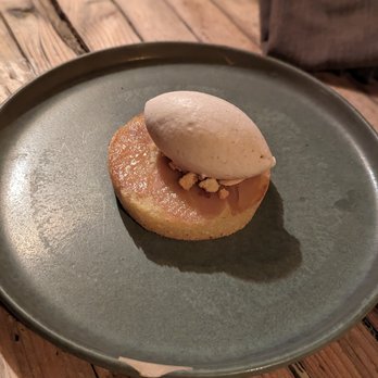 Fauna - Pear cake - Mexican Near Me - Guadalupe, BCN