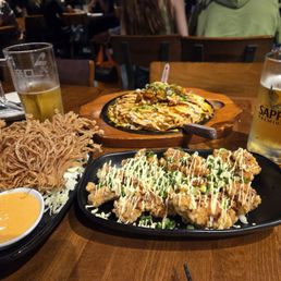 Buldak okonomiyaki, negi chicken, enoki Buldak okonomiyaki, negi chicken, enoki