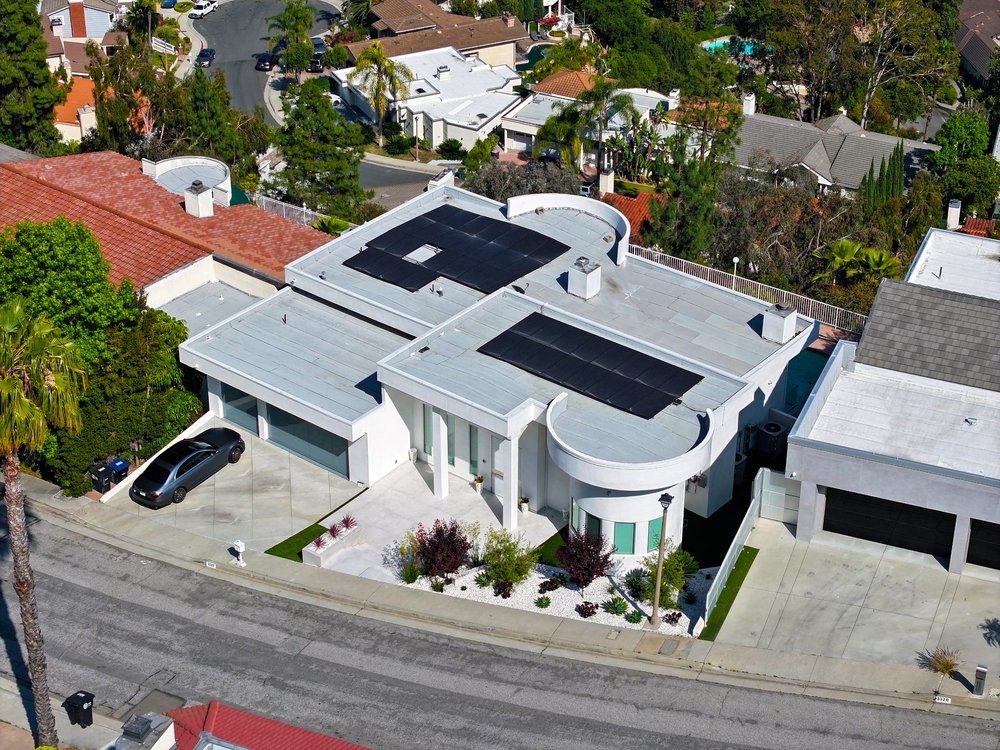 Slide of Solar G Solutions